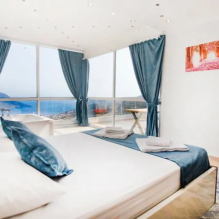 Seaview 4736